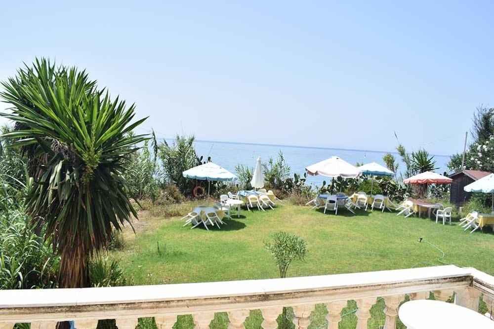 Sunset Bay Studios Agios Georgios  Buitenkant foto